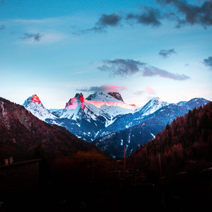 Softness Red (Zen Ambient Meditation)