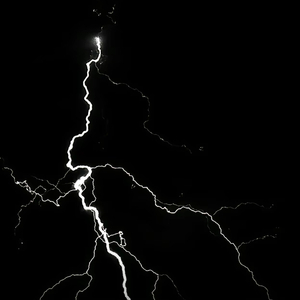 王艳薇-离开我的依赖(氛围旋律版)（小萬ttkx ）