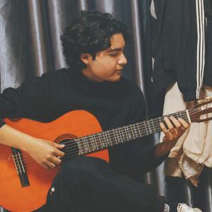 《花容月貌》Guzallik bar