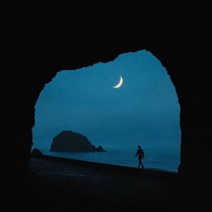 给月亮的三行诗