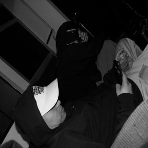 EFIGIE (feat. 14K & ELORE)