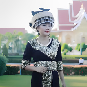 ວຽງຈັນສະຫວັນຄົນມີເງິນ