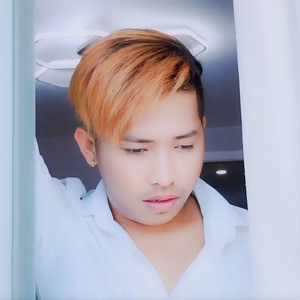 ក្រោយស្នាមញញឹម