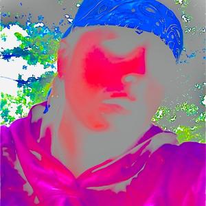 어둠 속에서 빛나다