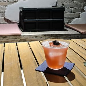 起床的闹钟响了