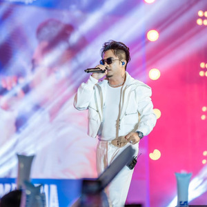 ស្រឡាញ់អូនបងឈឺចាប់