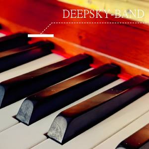 防护服上的名字