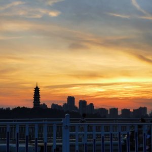 满空星星都是你 伴奏