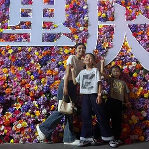 爸爸叫我们背单词