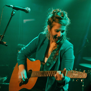 אתן לרוח (Live)