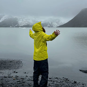 讨厌异地恋一万次，但我会喜欢你一万零一次