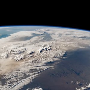 魅影锋芒-版本1.wav