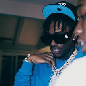 Envy (feat. Swiftchapo)