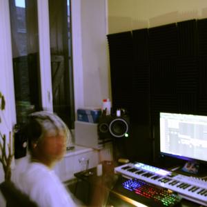 Spécimen (feat. Shaddy Bloo)