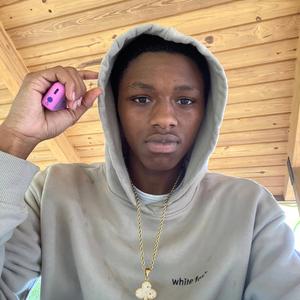 Hop Out (feat. 5010)