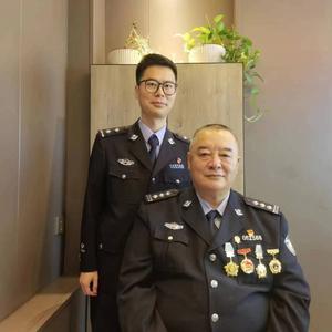 你的青春是藏蓝色