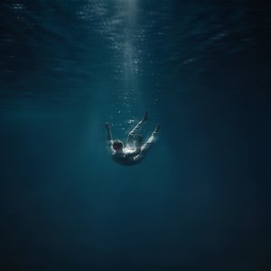 《深海沉船》自留版
