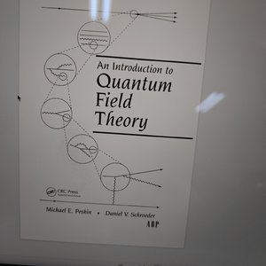 隐形眼镜 (Clear Vision)