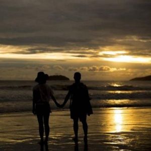 季节轮变你我不变