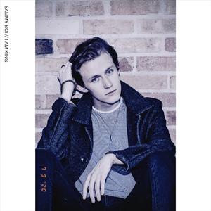 I Am King (feat. Luke Strong)