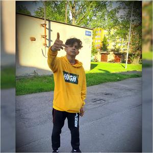 Zabijim blázni (feat. Kriss G)