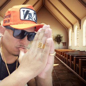 Fé no pai que inimigo cai