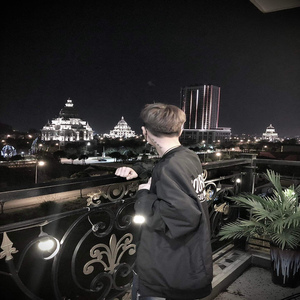 Anh Sợ Yêu