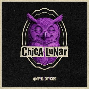 Chica Lunar