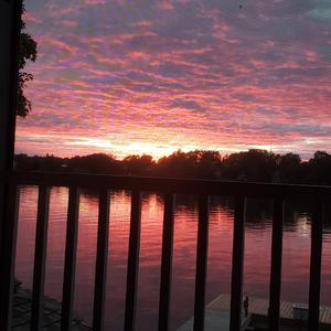 RUN & HIDE (feat. HOËL & apart)