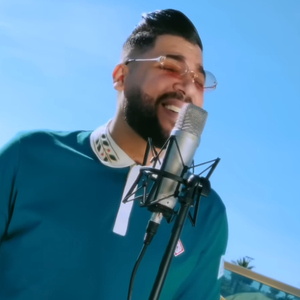 Chira Brunette Deyra Kikinette (Live)