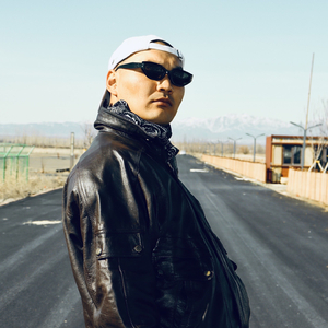 ЖарықАңсақ(阳光男孩)