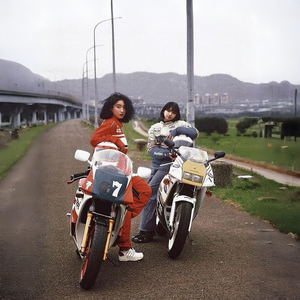 消えた星の下で