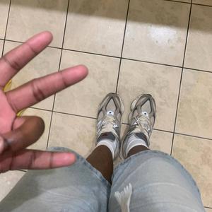 Change (feat. Jeisu)