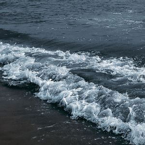 Drown [Pop] [Emo]向 Rap小众