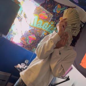 Bliccs tucced (feat. Kvkflvp)