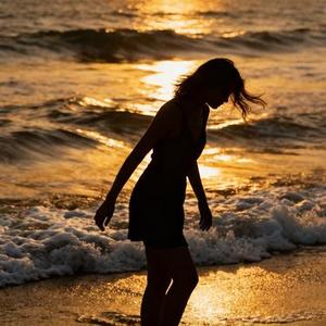 海浪 (婉若梦 Remix)