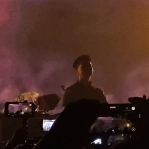 狠(prod.by riven77)