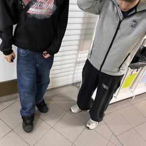 Point (feat. lakraz)