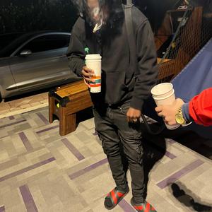 rock with me (feat. Guxpp)