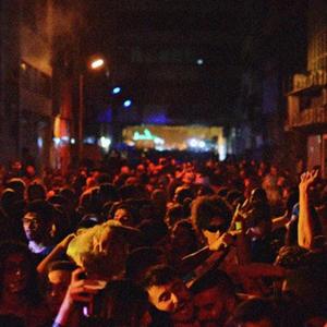 Toma De 4 No Jardinlândia