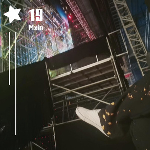 少年就这样YOUNG伴奏