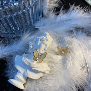 黑色的伞（翻自 孙羽幽）