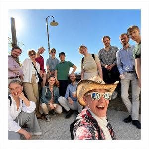 Smärtplåstret (feat. Kungliga Musikhögskolans Kammarkör) (Live in concert at Visby S:ta Maria Domkyrka 2024)