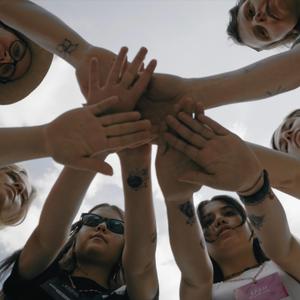 Wolontariuszki (feat. Magdalen Green, Alicja J., Mima/Mariia Dyshleva/, Sofia Głos & Nina Starzyńska)