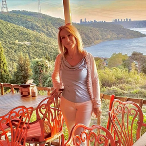 Senden Başka Kimseyi Ben Kalbime Koyamam