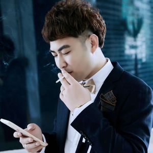 情歌王子闪耀出道