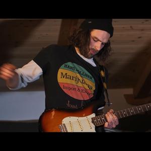 Foxy Lady (feat. Wasti)