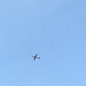 和kingp在阳台喝了两杯聊了这些