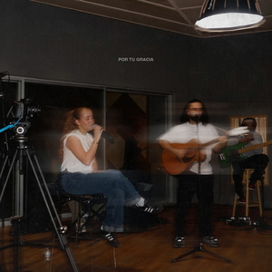 Por Tu Gracia
