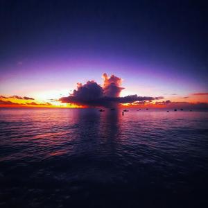 Breathing In I Am At Peace (Thirty Minute Meditation)